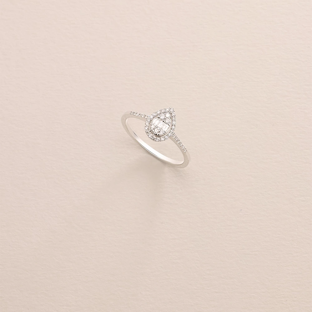 0.25 CT Pırlanta Baget Yüzük