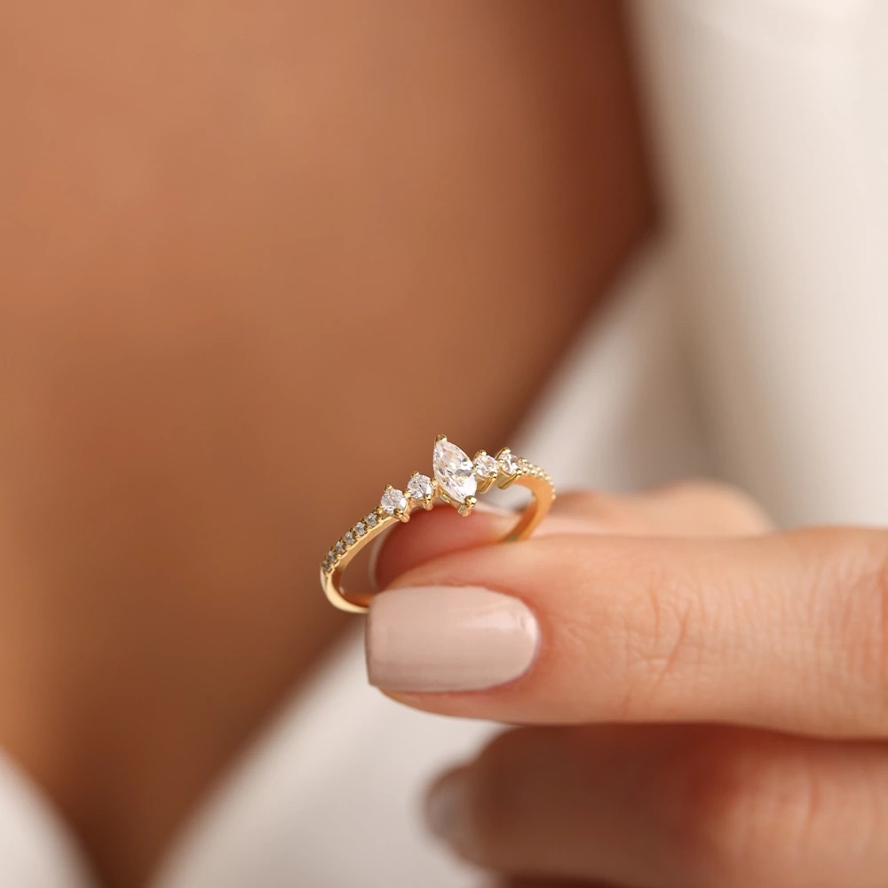 0.35 CT Markiz Pırlanta Yüzük