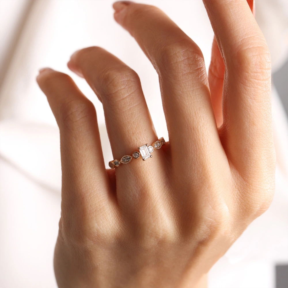 0.37 CT Design Emerald Pırlanta Tektaş Yüzük