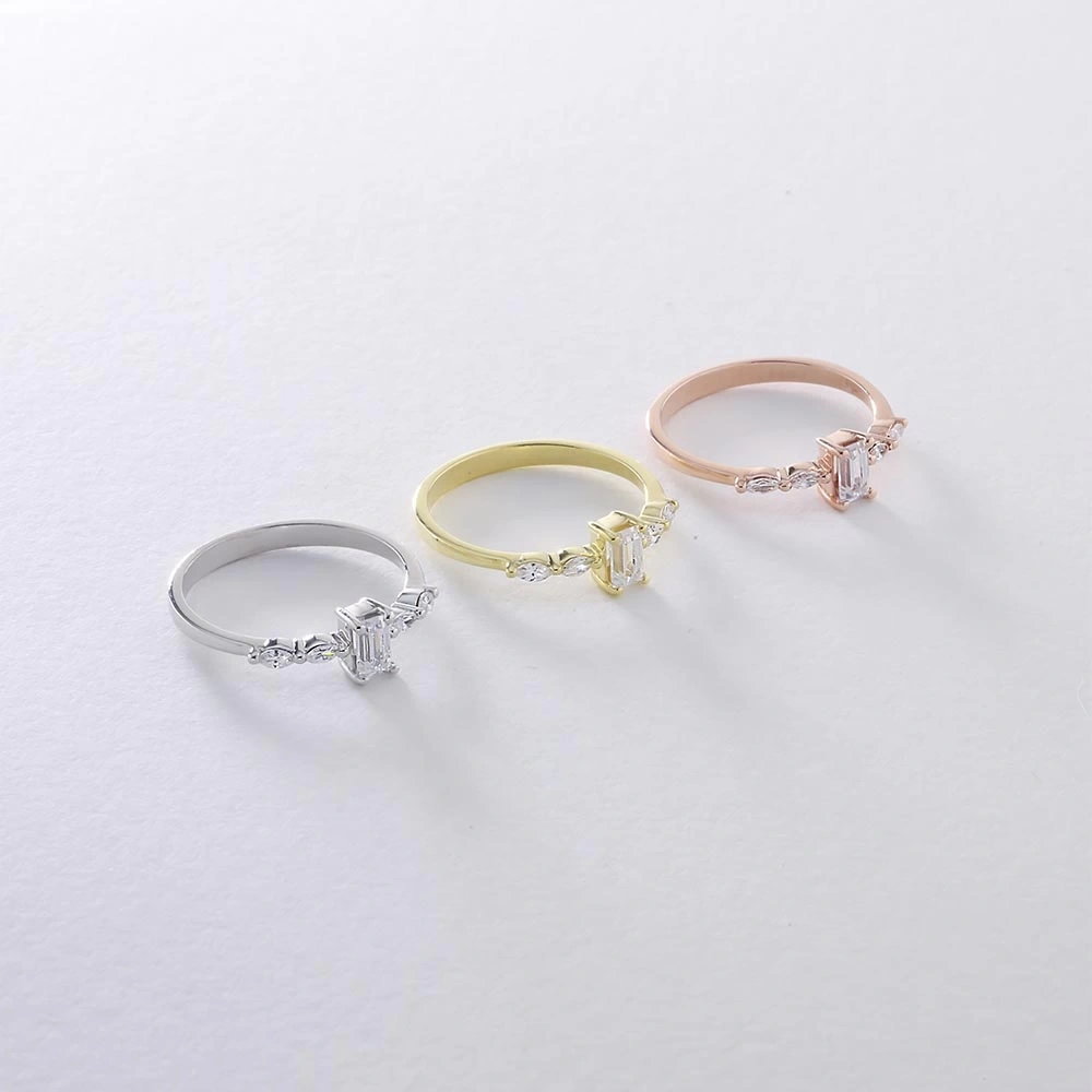 0.37 CT Emerald & Markiz Pırlanta Yüzük