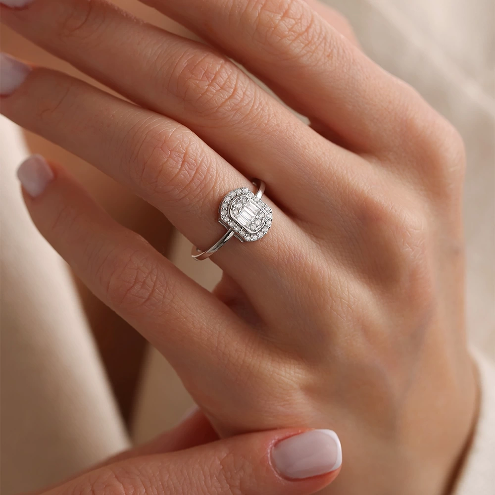 0.40 CT Pırlanta Baget Yüzük