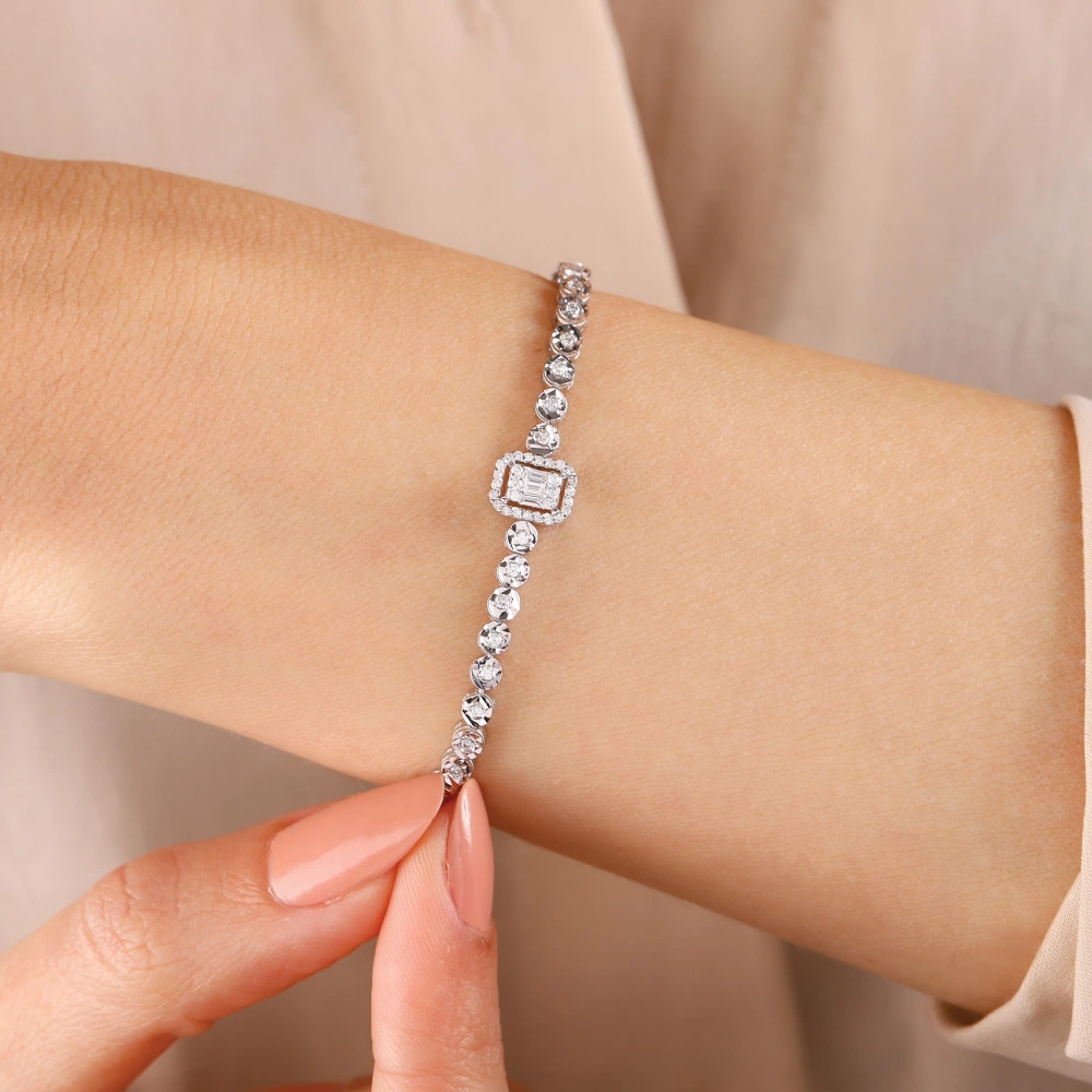 0.40 CT Tasarım Baget Pırlanta Bileklik