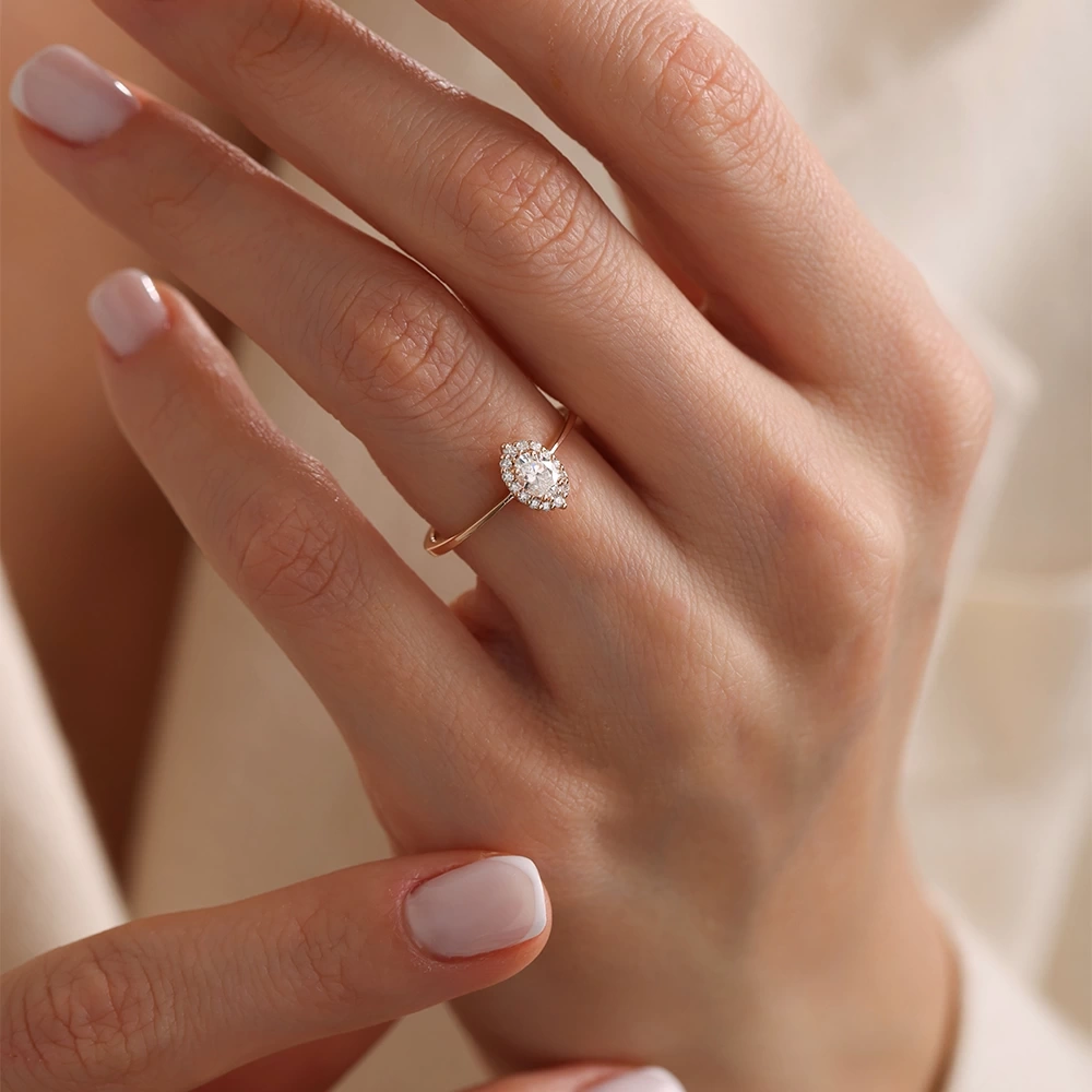 0.40 CT Tasarım Oval Pırlanta Yüzük