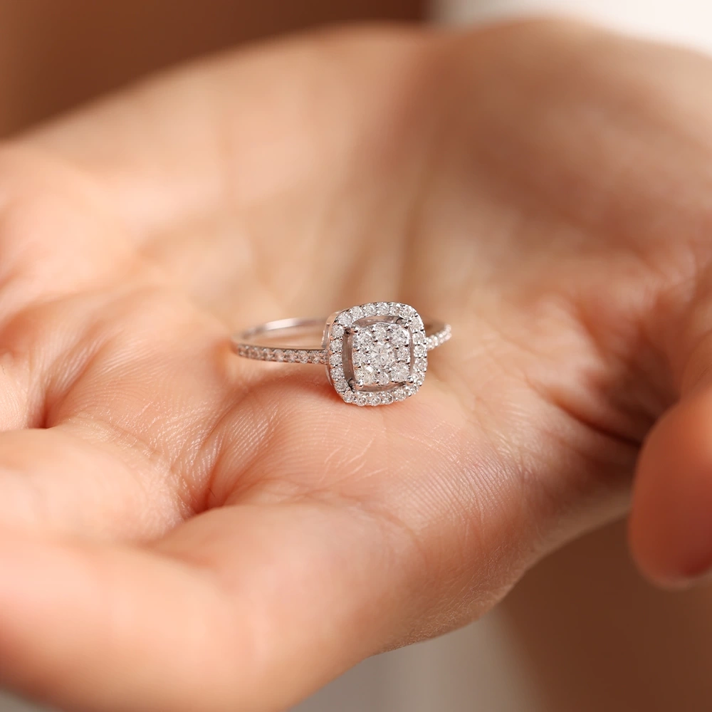 0.45 CT Coronet Pırlanta Yüzük