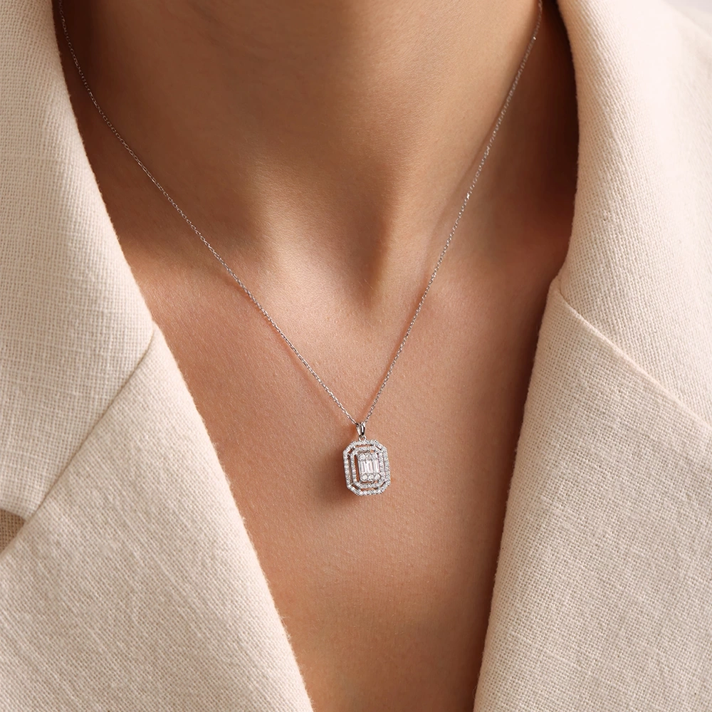 0.50 CT Baget Pırlanta Kolye