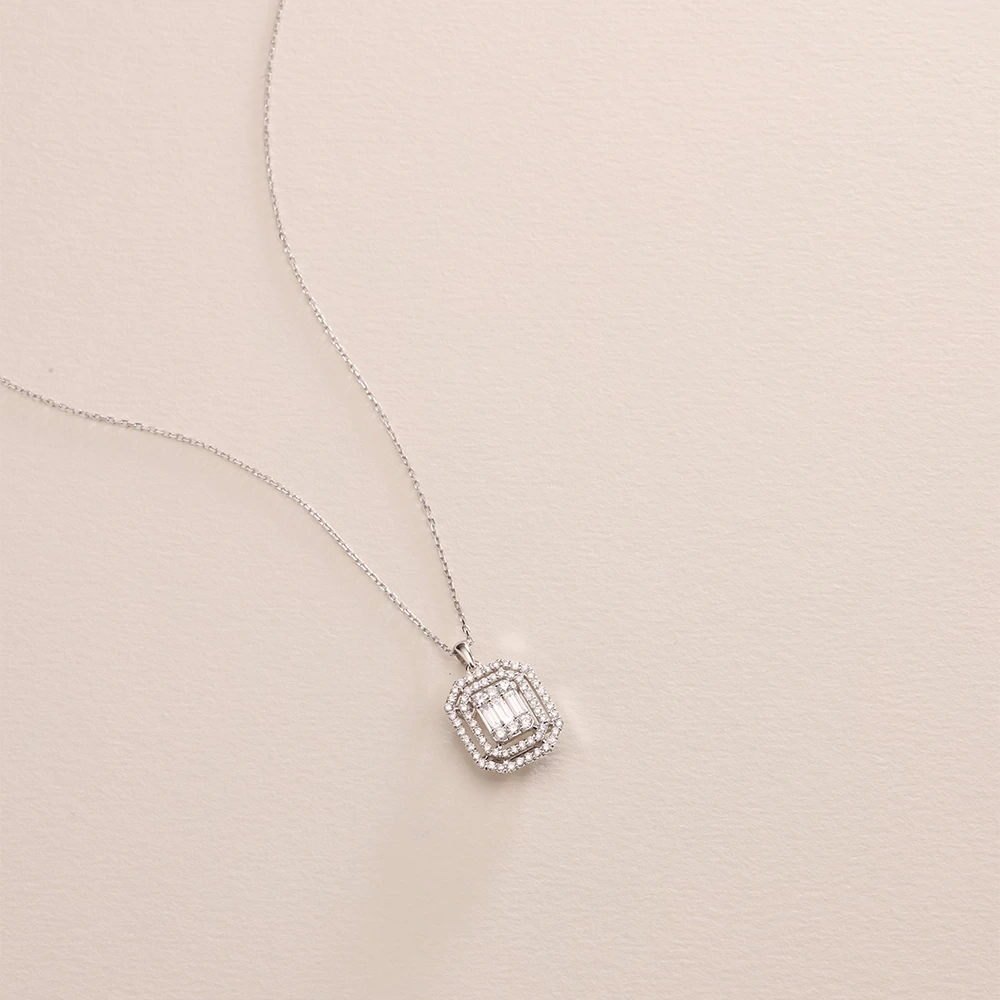 0.50 CT Baget Pırlanta Kolye