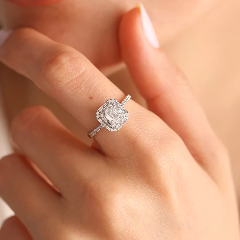 0.50 CT Baget Pırlanta Yüzük