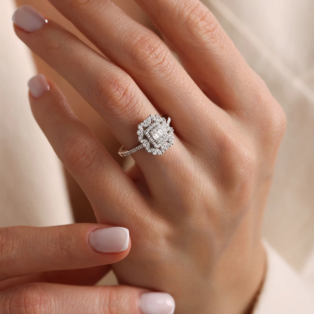 0.50 CT Baget Pırlanta Yüzük