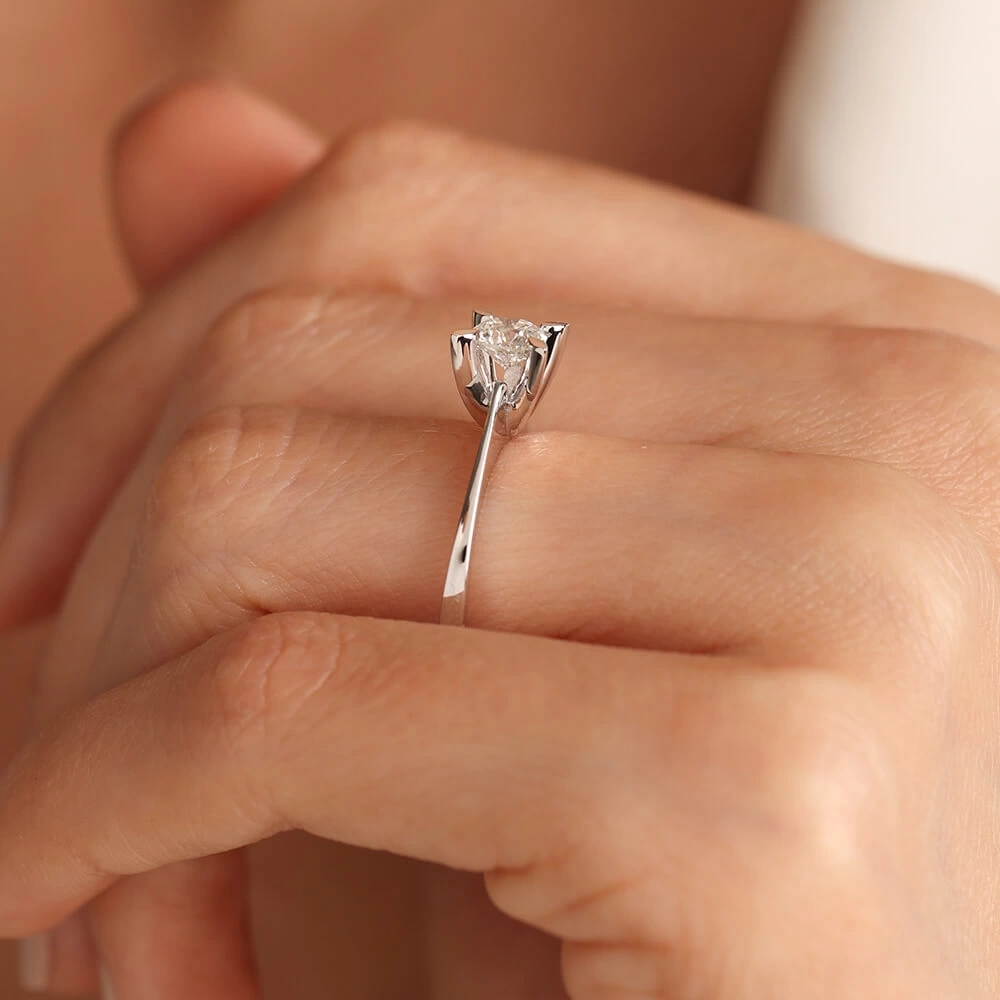 0.50 CT  Tektaş Yüzük