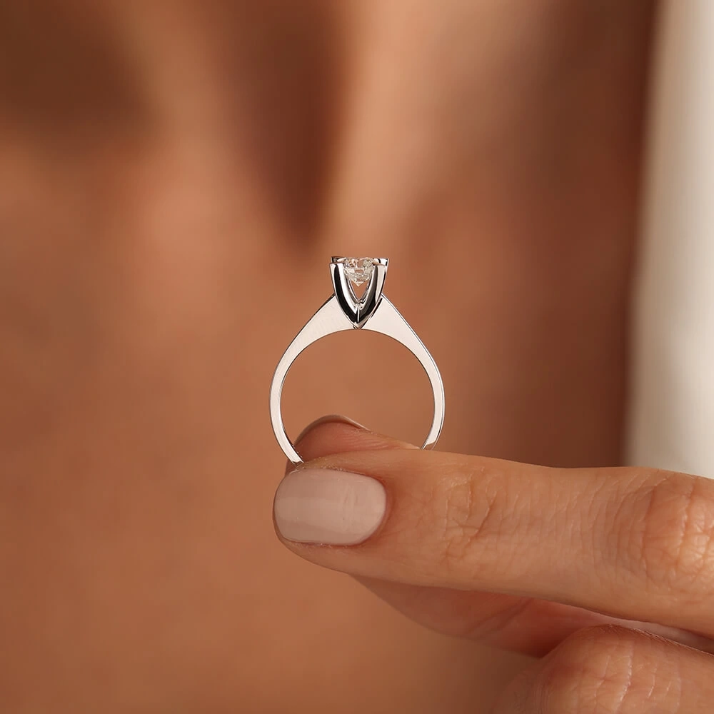 0.50 CT  Tektaş Yüzük