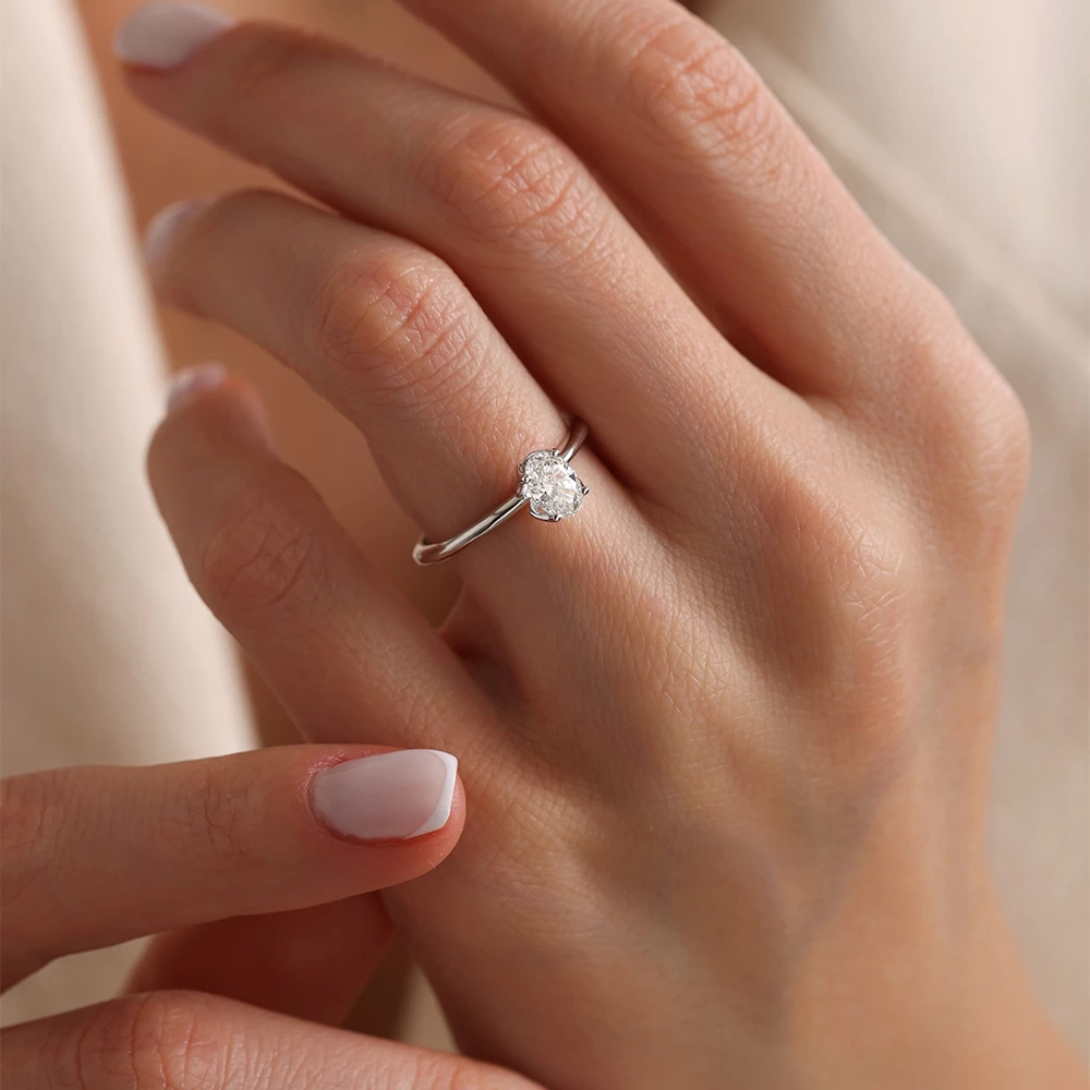 0.50 CT Oval Pırlanta Yüzük