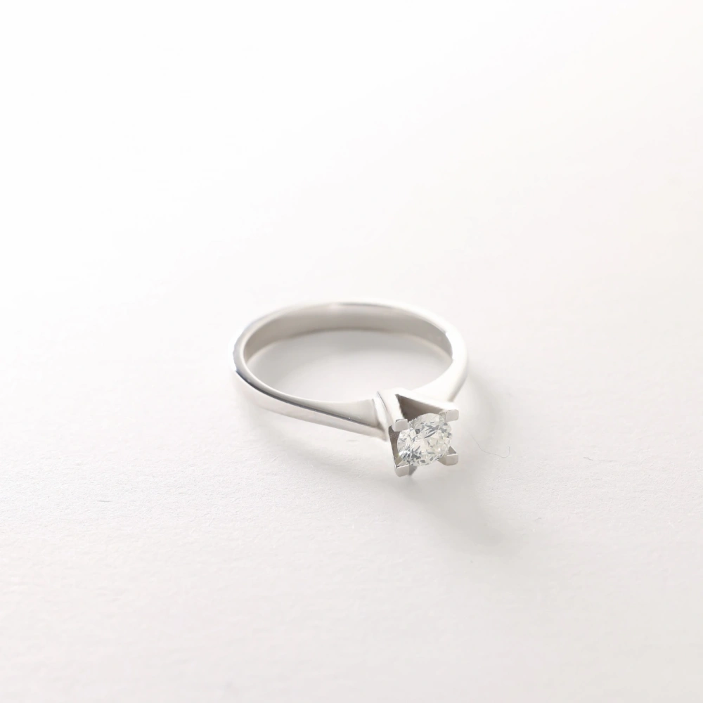 0.50 CT Takoz Tektaş Yüzük