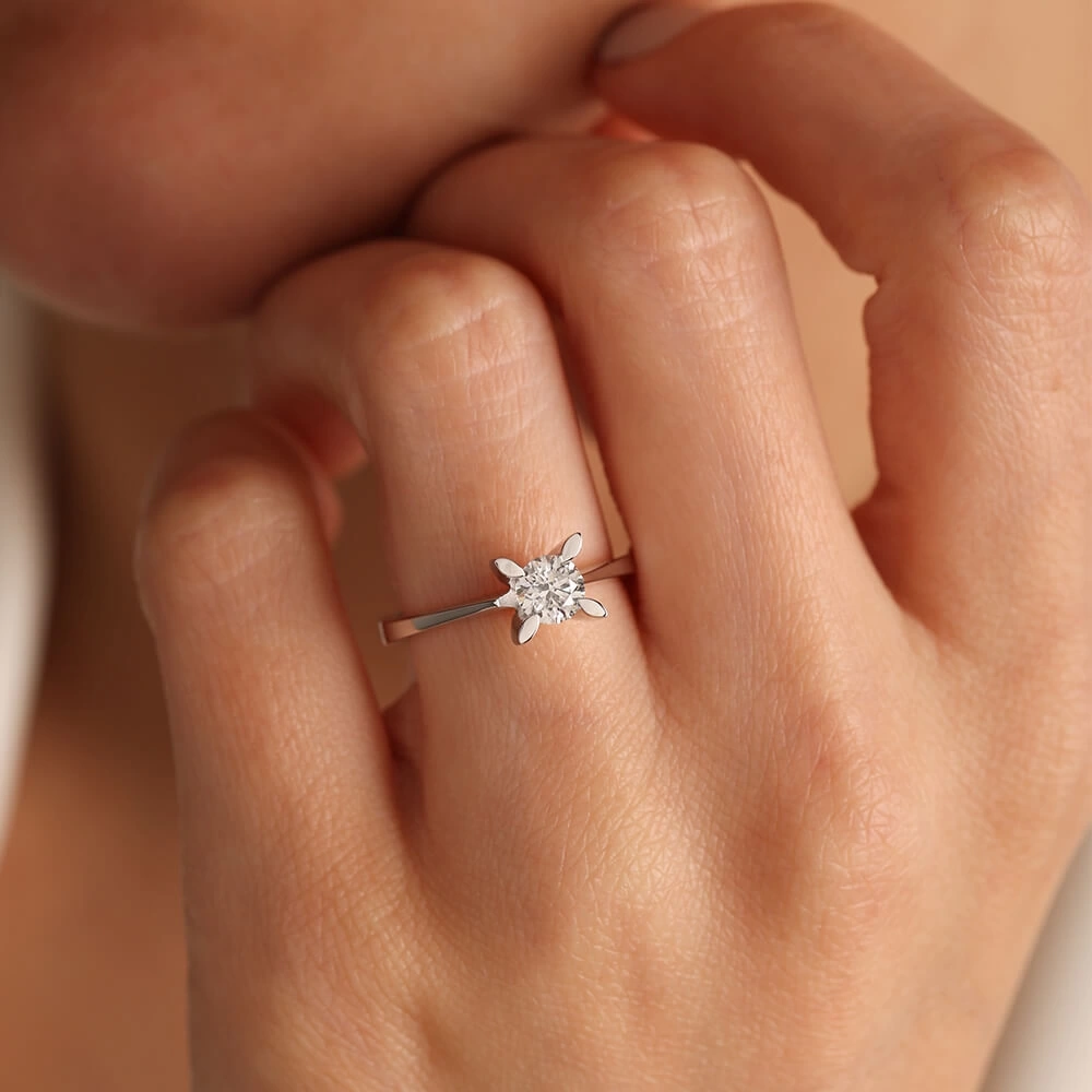 0.40 CT  Tektaş Yüzük