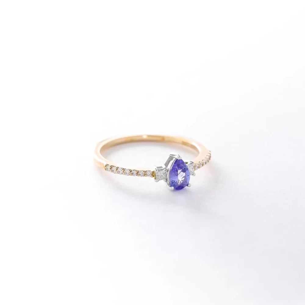 0.55 CT Damla Tanzanite & Pırlanta Yüzük