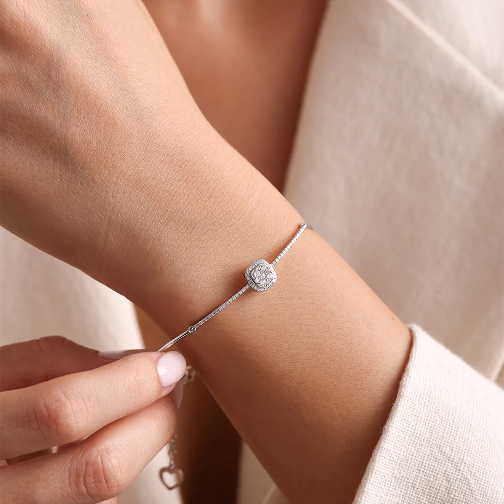 0.55 Ct Kare Coronet Pırlanta Bileklik