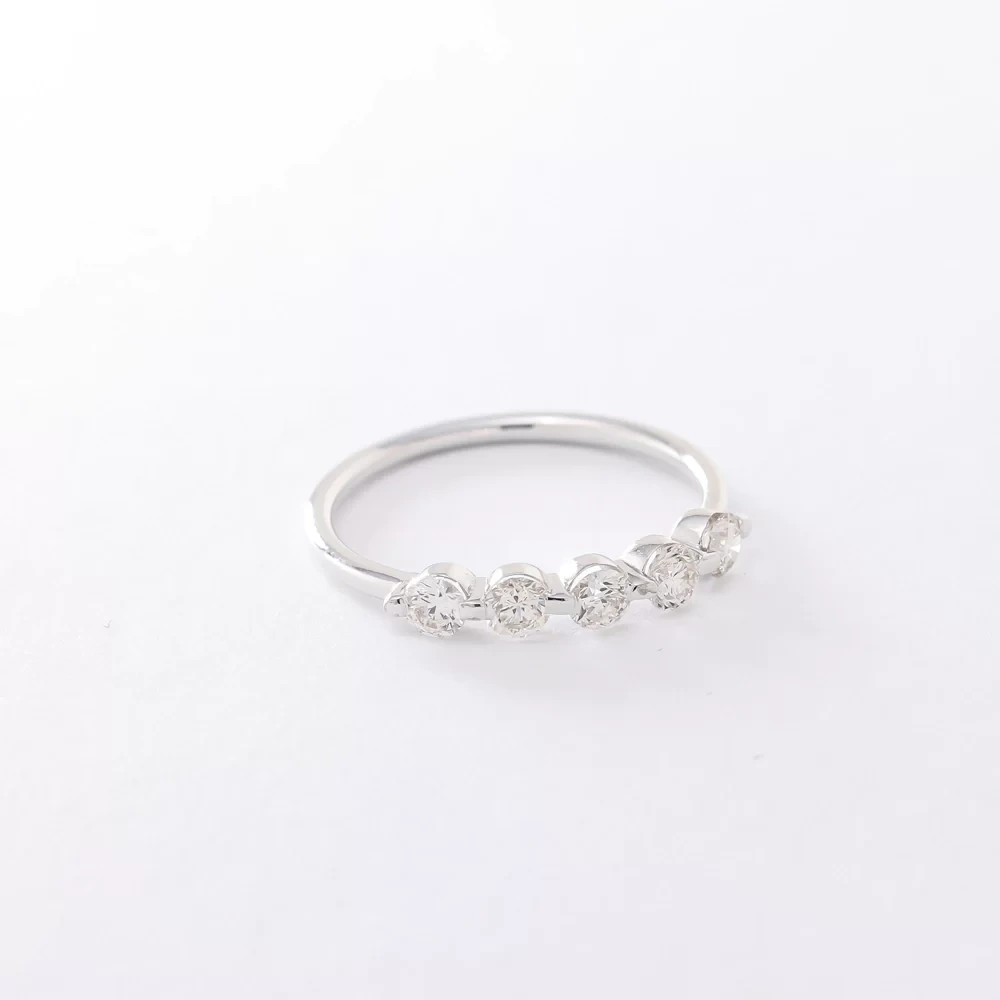 0.55 CT Tasarım Beştaş Pırlanta Yüzük