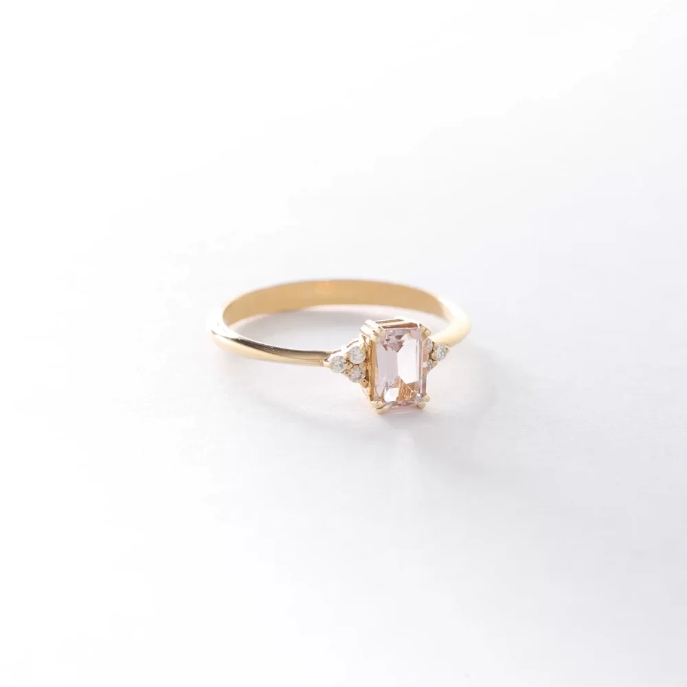 0.56 CT Morganite & Pırlanta Yüzük