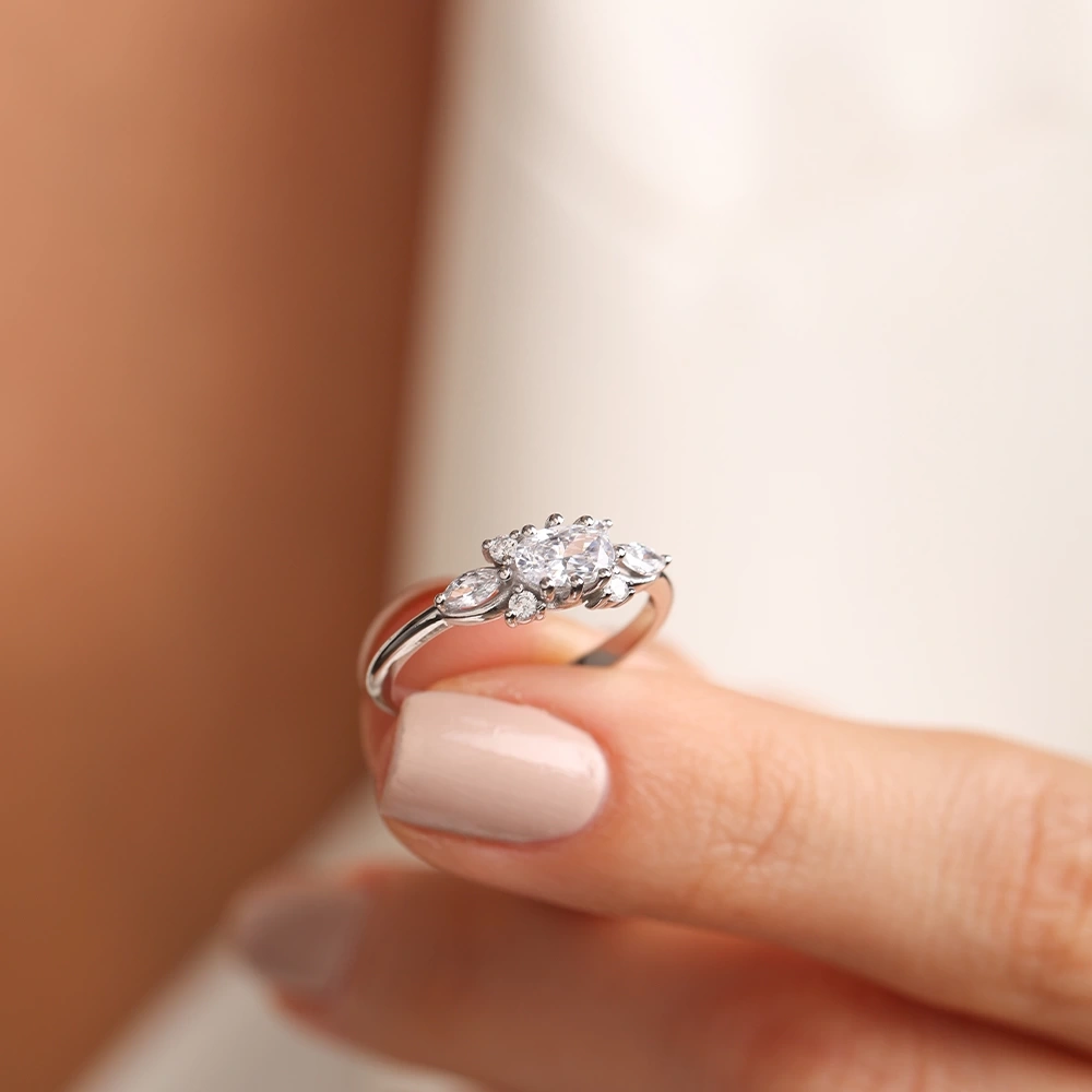 0.60 CT Özel Tasarım Pırlanta Yüzük