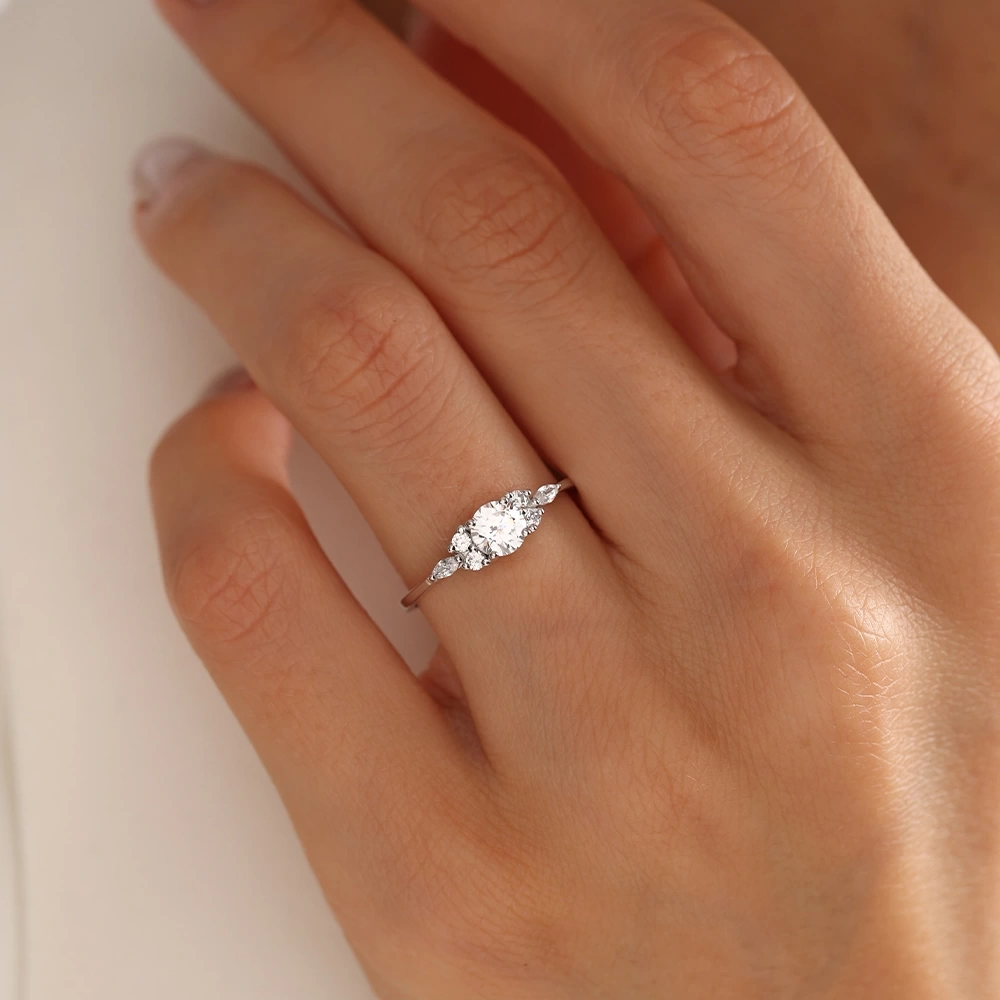 0.60 CT Özel Tasarım Pırlanta Yüzük