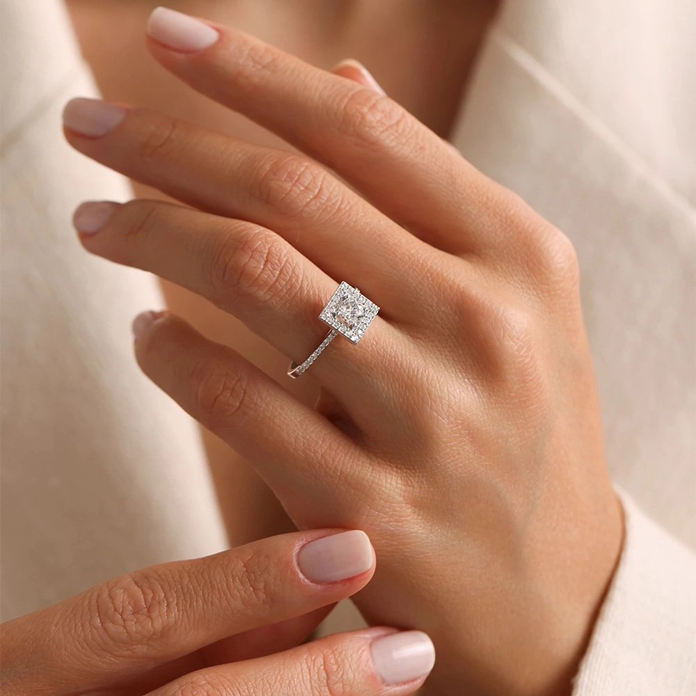 0.60 CT Pırlanta Baget Yüzük