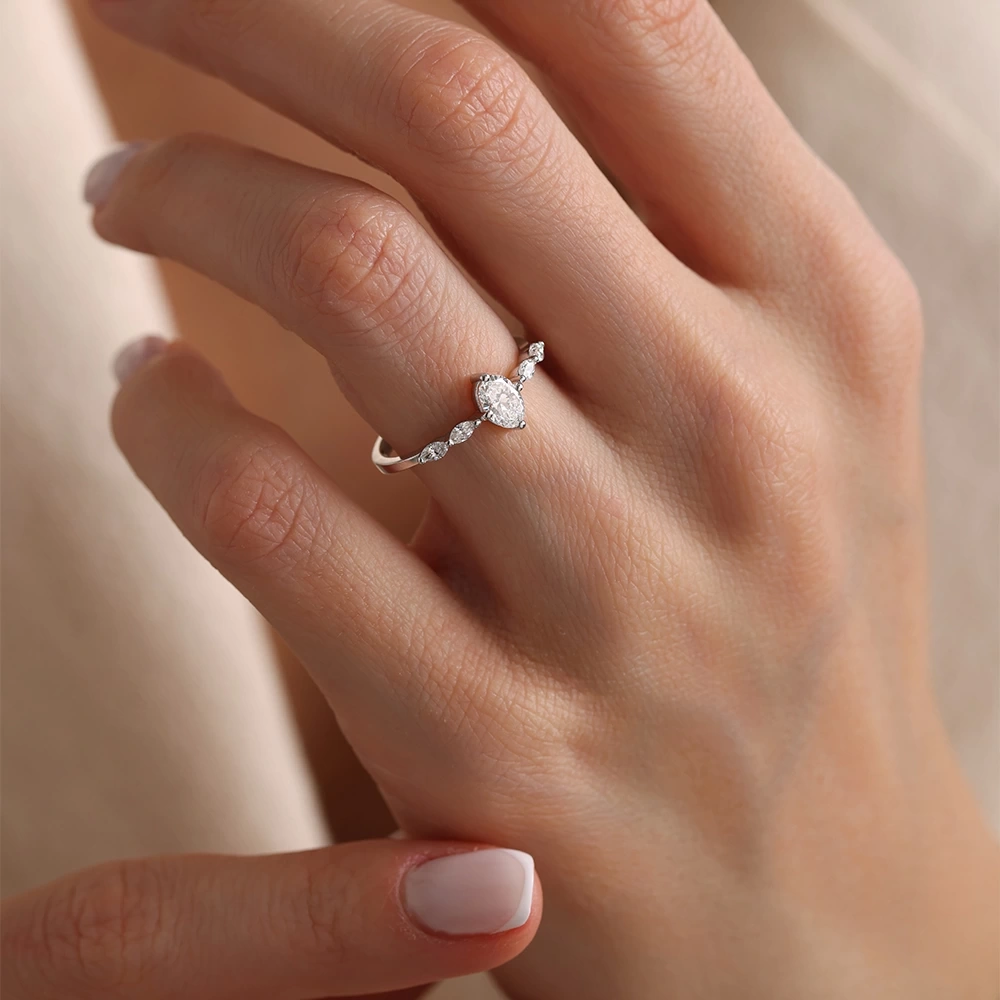 0.60 CT Tasarım Oval Pırlanta Yüzük