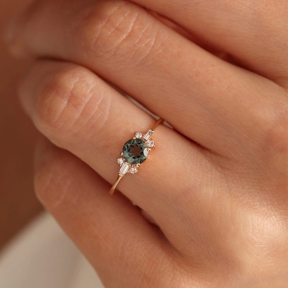0.62 CT Zümrüt & Pırlanta Yüzük