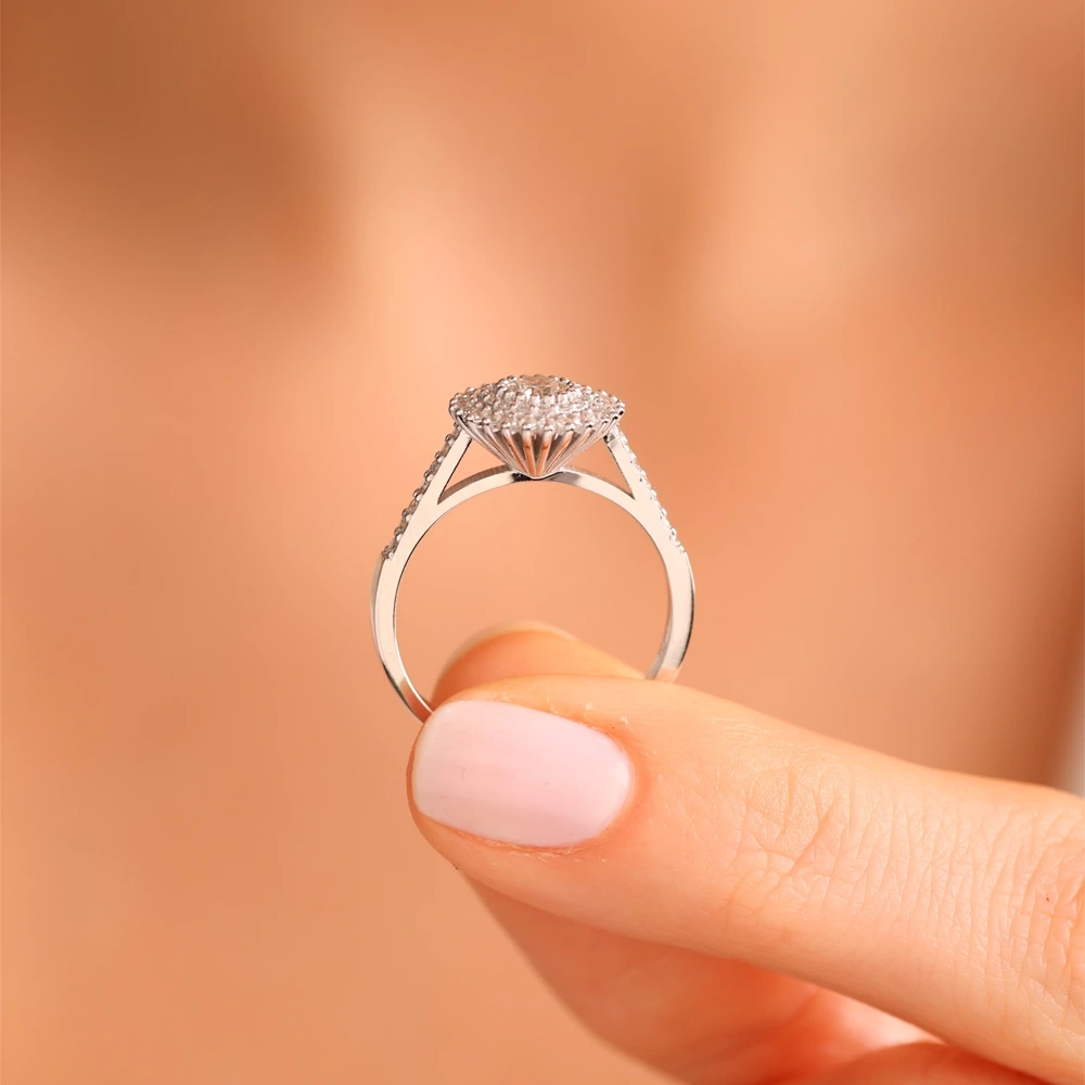 0.65 CT Tasarım Pırlanta Yüzük
