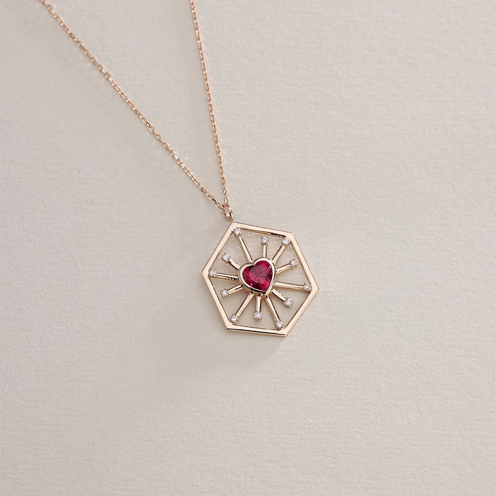 0.66 Ct Kalp Yakut Tasarım Pırlanta Kolye