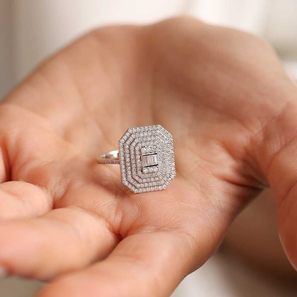 0.70 CT Pırlanta Baget Yüzük