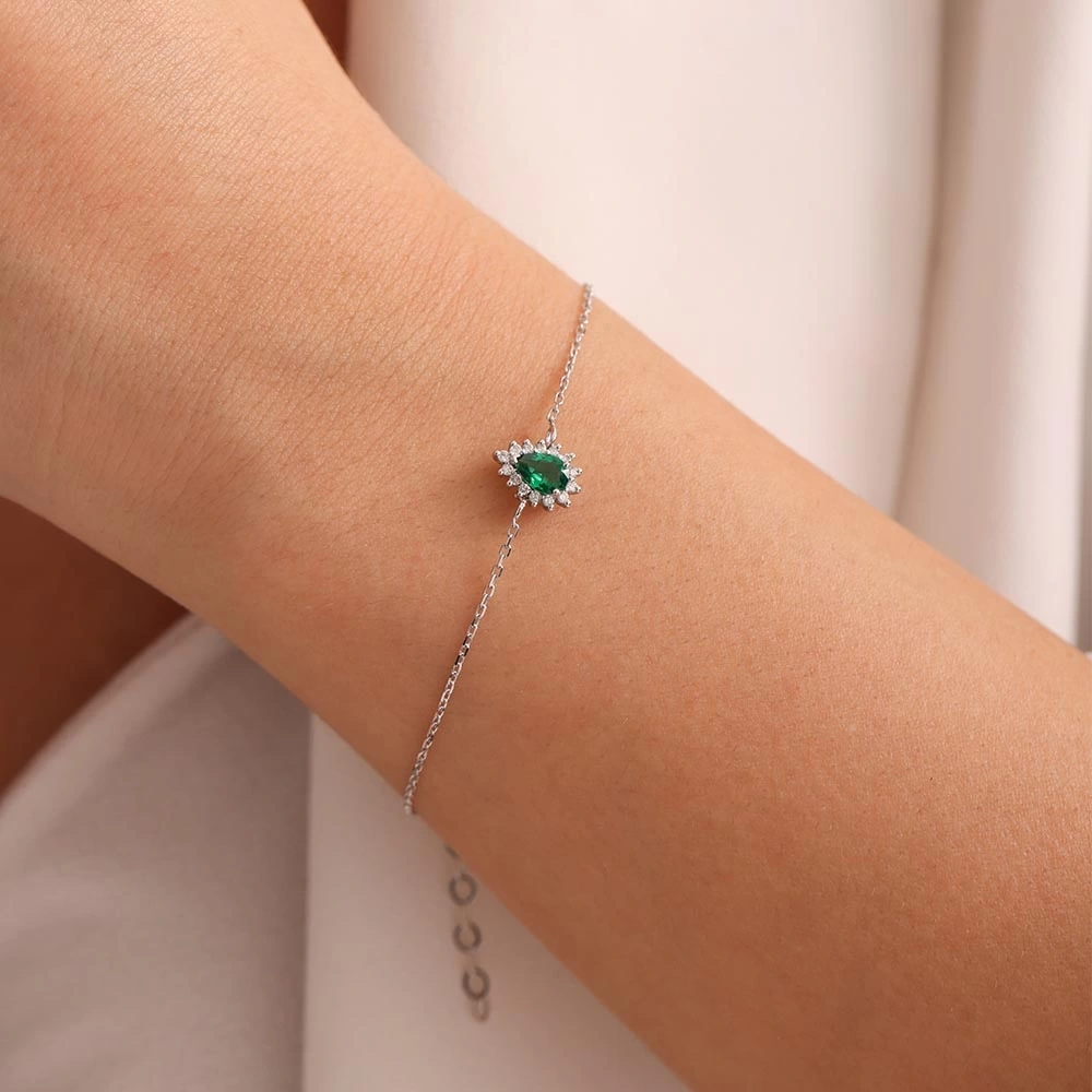 0.62 CT Damla Zümrüt & Pırlanta Bileklik