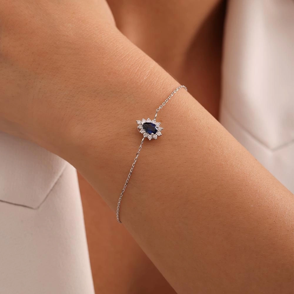 0.75 CT Damla Safir & Pırlanta Bileklik