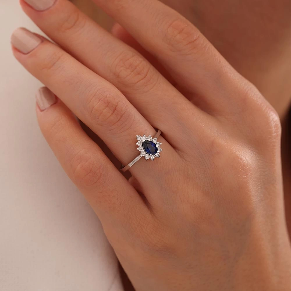 0.75 CT Damla Safir & Pırlanta Yüzük
