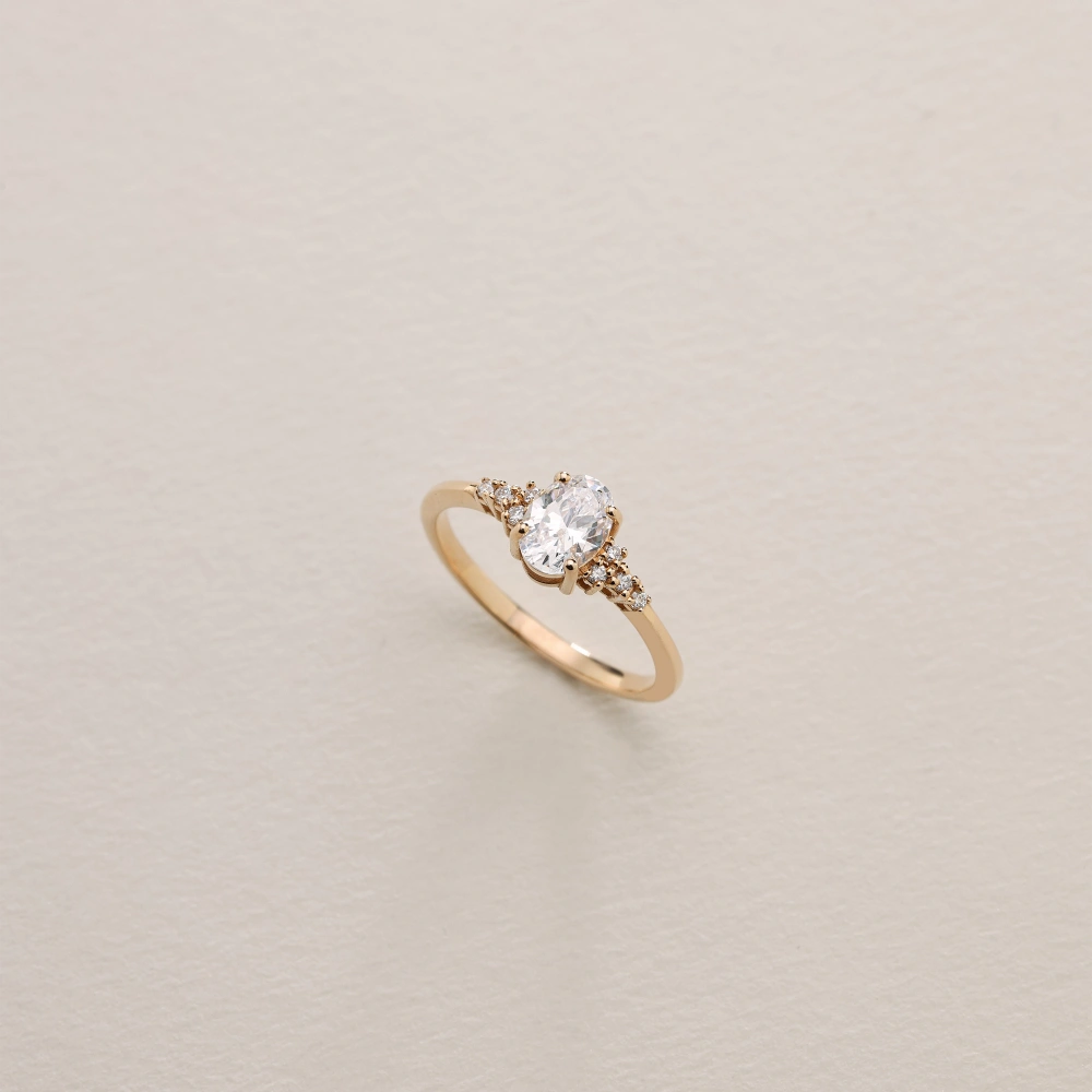 Liora 0.80 CT HRD SERTİFİKALI Oval Kesim Pırlanta Yüzük