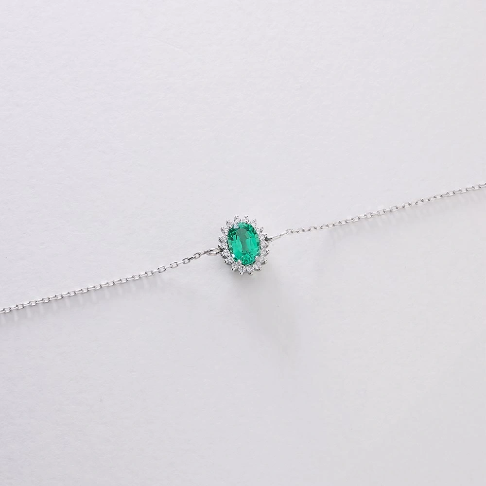 0.80 CT Oval Zümrüt & Pırlanta Bileklik