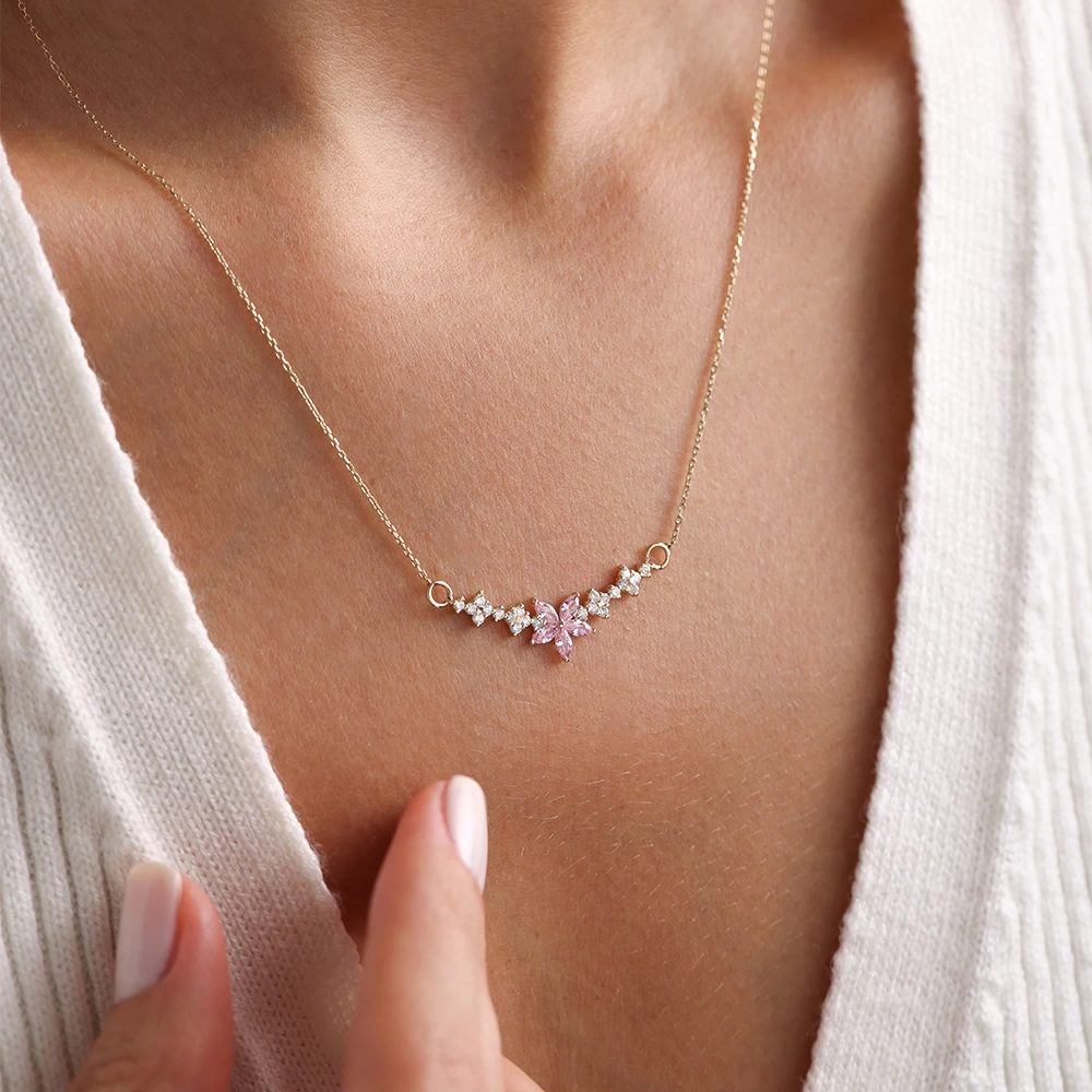 0.90 Ct Pink Çiçek Pırlanta Kolye