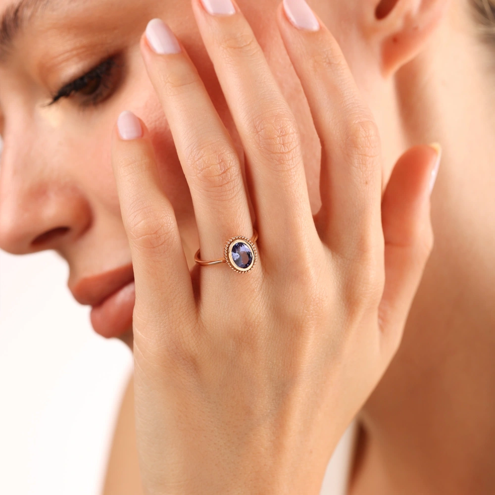 0.96 CT Özel Tasarım Tanzanite Tektaş