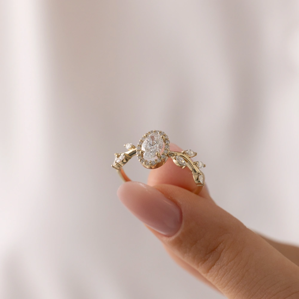1.00 Ct Oval Tasarım Pırlanta Yüzük