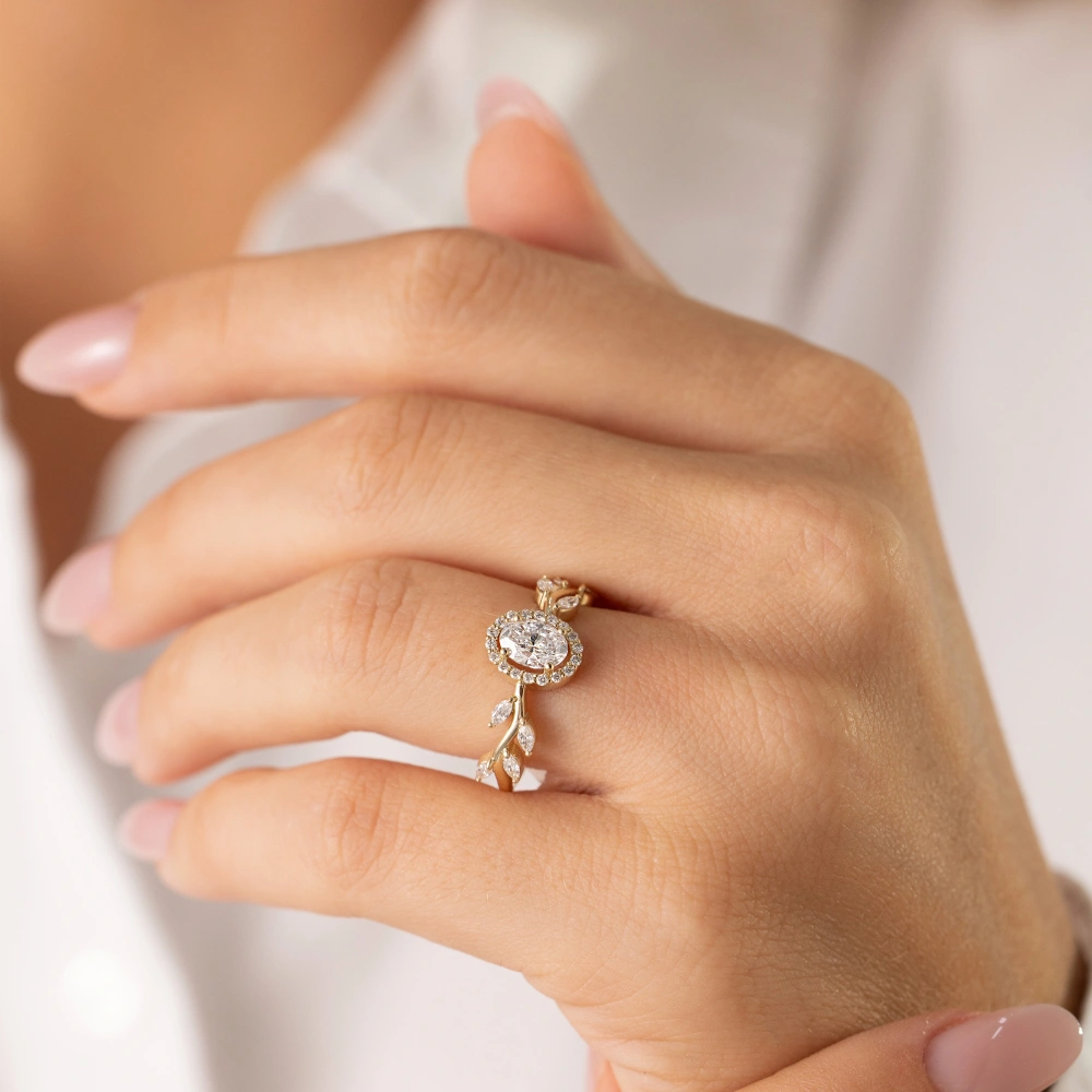 1.00 Ct Oval Tasarım Pırlanta Yüzük