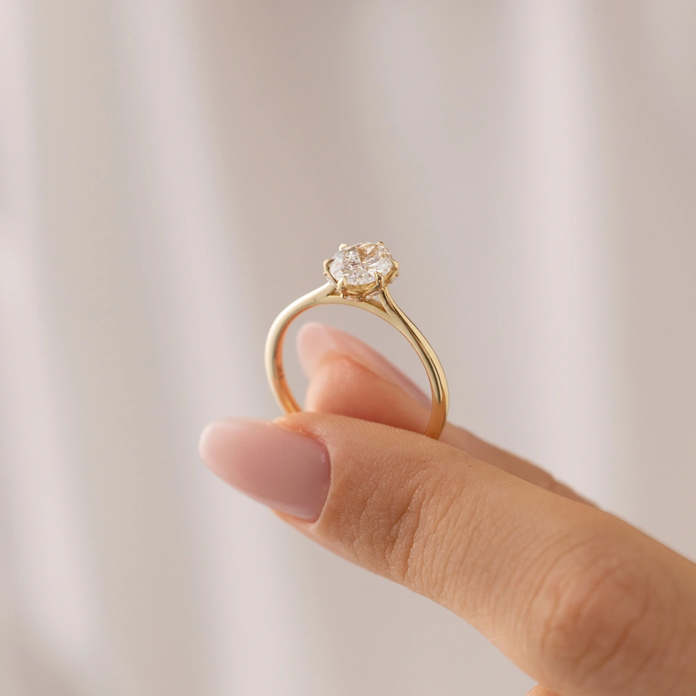 1.18 Ct Oval Pırlanta Yüzük