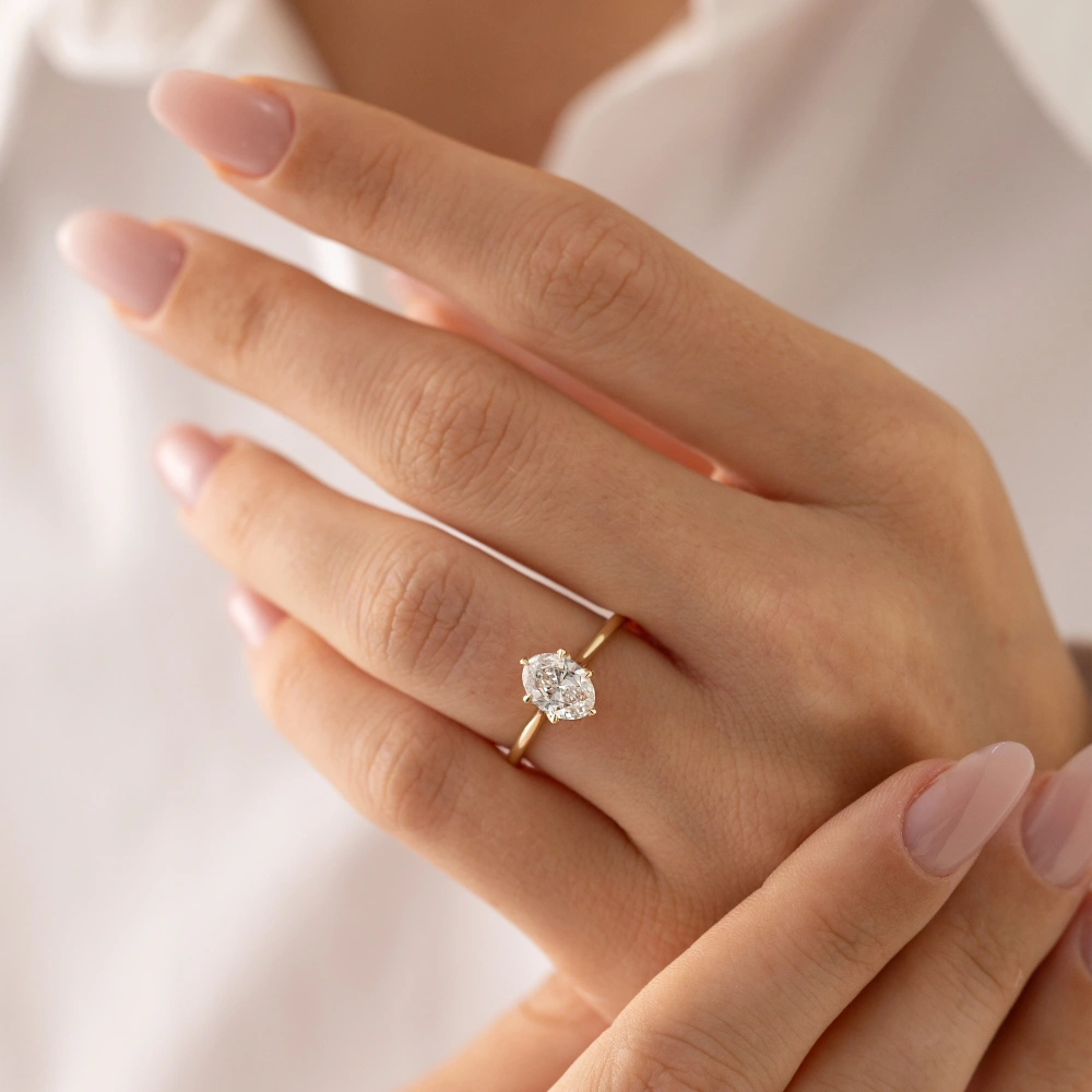 1.18 Ct Oval Pırlanta Yüzük
