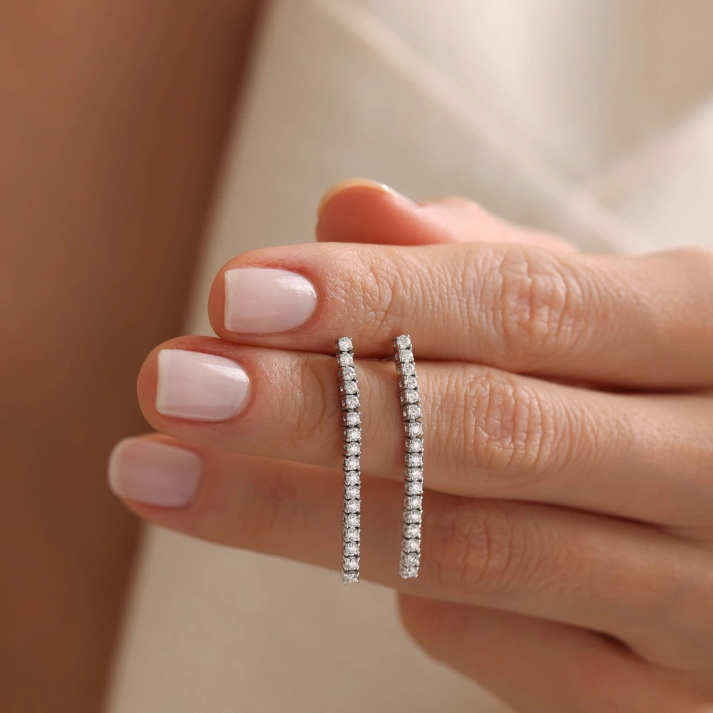 1.00 CT Pırlanta Suyolu Küpe