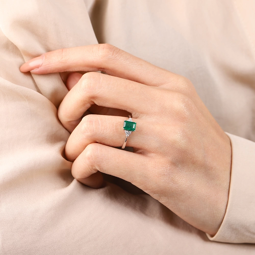 1.03 CT Zümrüt & Pırlanta Yüzük