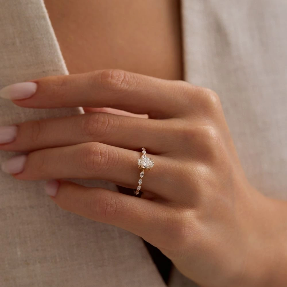 1.10 CT Lumira Oval & Markiz Pırlanta Yüzük