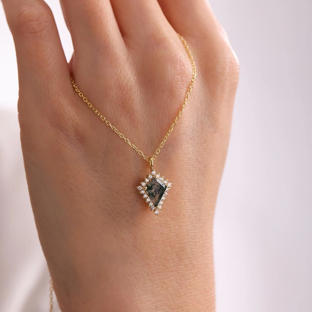 1.25 CT Moss Agate Pırlanta Kolye