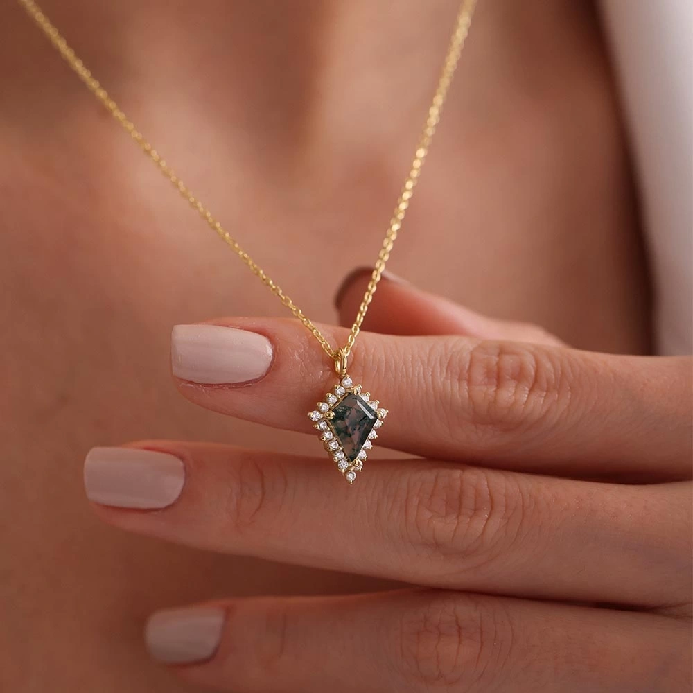 1.25 CT Moss Agate Pırlanta Kolye