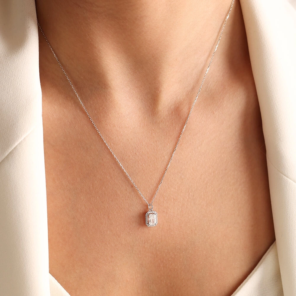 1.32 CT Topaz & Pırlanta Kolye