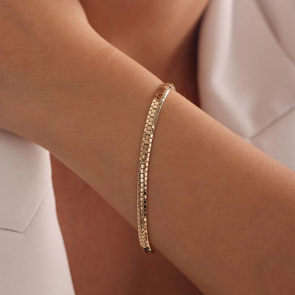 Yılan Derisi Desenli 14 Ayar Altın Bileklik