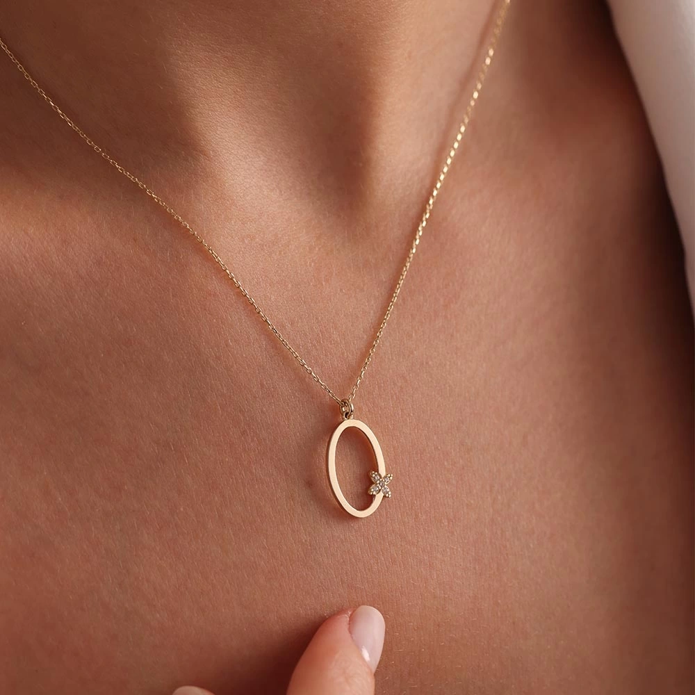 Halkalı Çicek 14 Ayar Altın Kolye