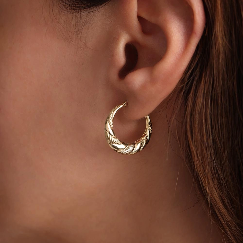 Tasarım İstiridye 14 Ayar Altın Küpe