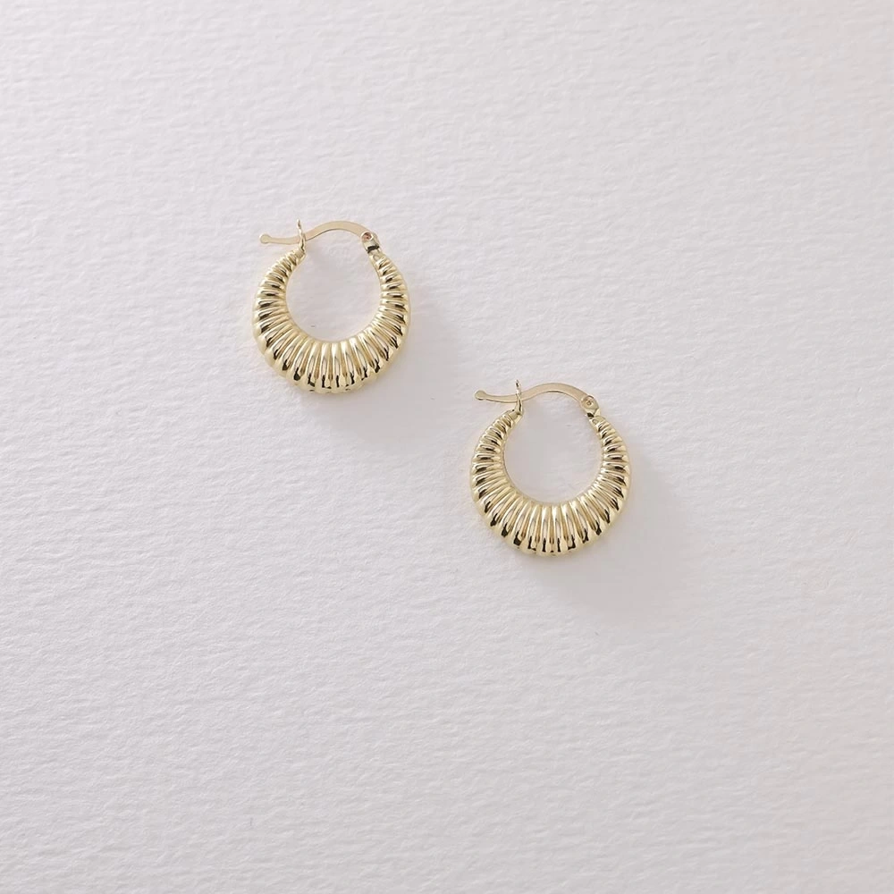 İstiridye 14 Ayar Altın Küpe